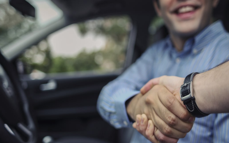 Tips Utama tentang Waktu Terbaik untuk Membeli Mobil