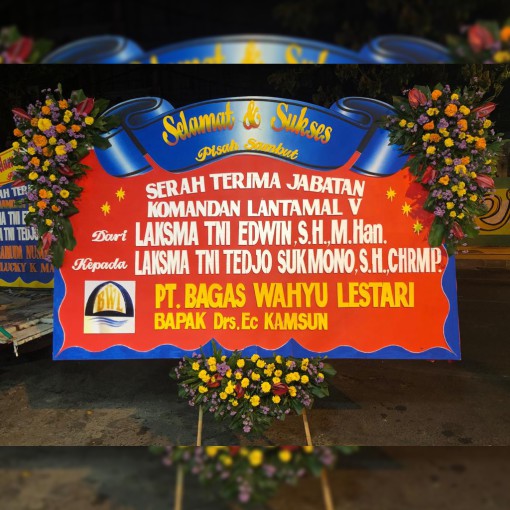 Karangan Bunga Papan Surabaya